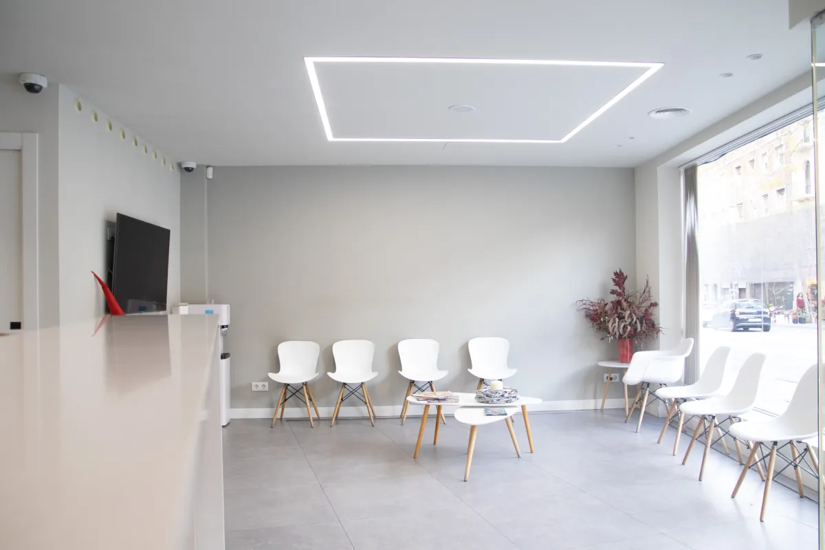 Clínica Abella_Ribas - Sala de Espera