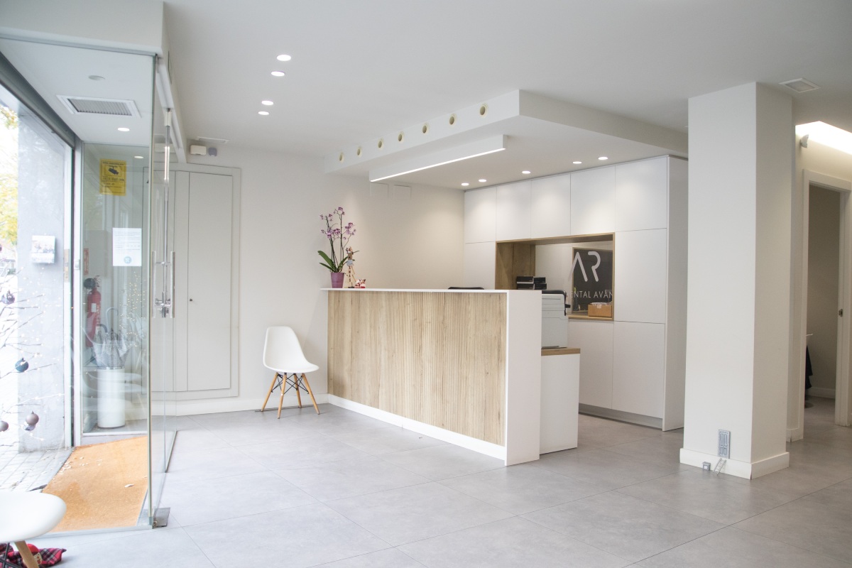 Abella Ribas - La Clínica - Tablet